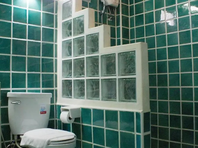 Hotel Cha-cha Phraathit