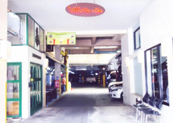 Cha-cha Phraathit Hotel Bangkok