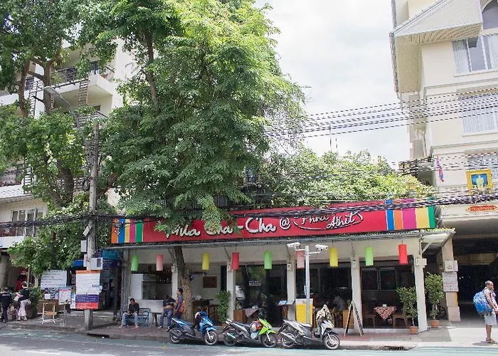 Cha-cha Phraathit 3* Bangkok