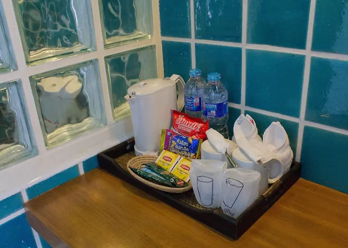 Cha-cha Phraathit Hotel Bangkok